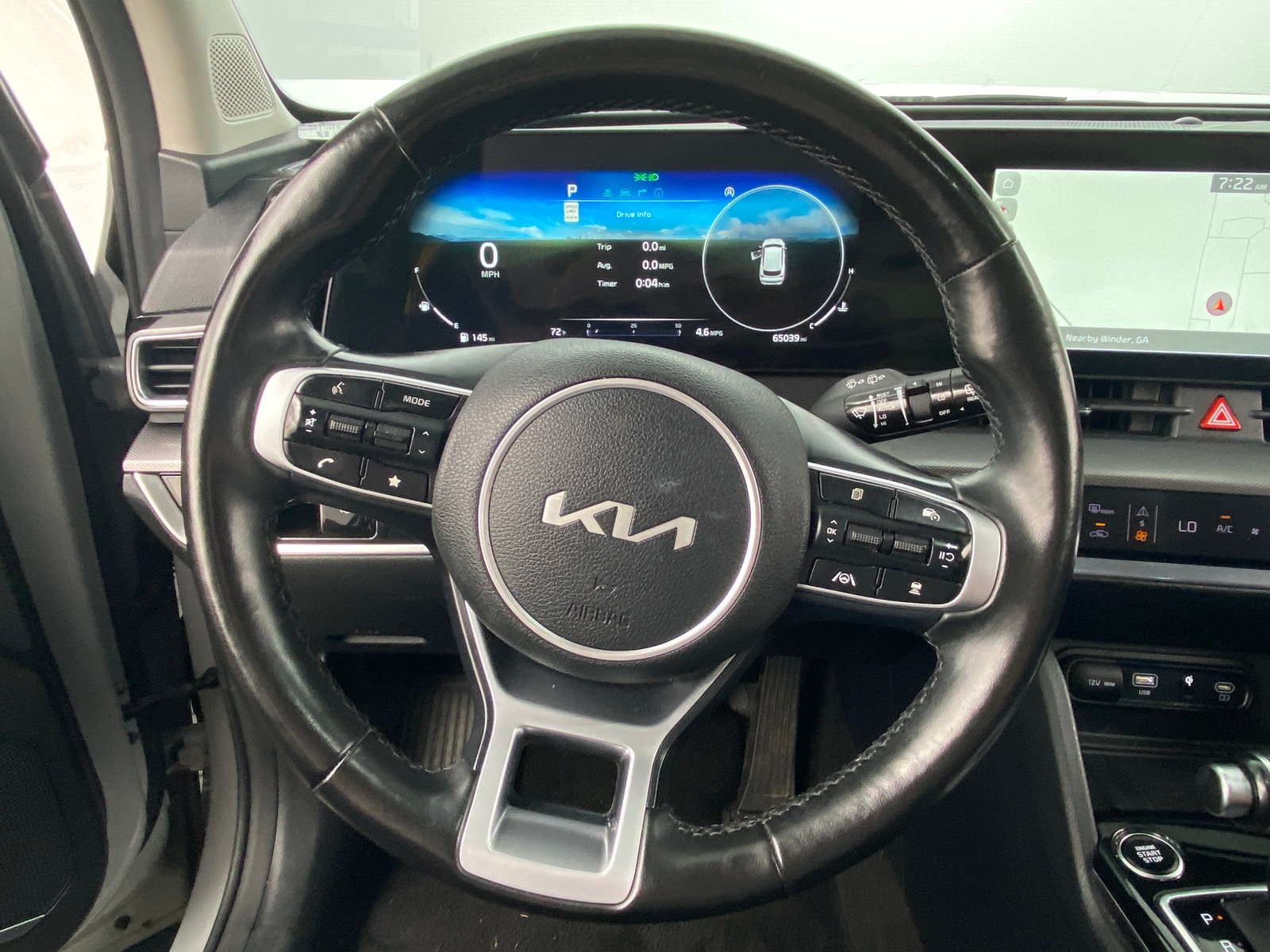 Thumbnail: 2023 Kia Sportage - 4