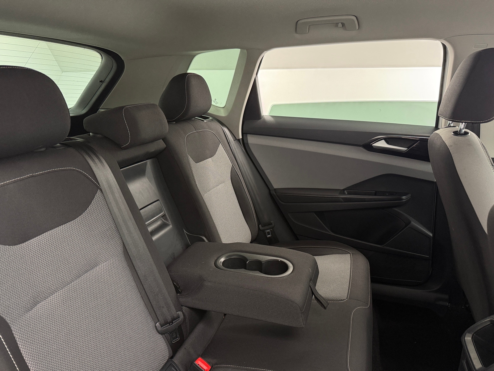 Thumbnail: 2024 Volkswagen Taos - 6