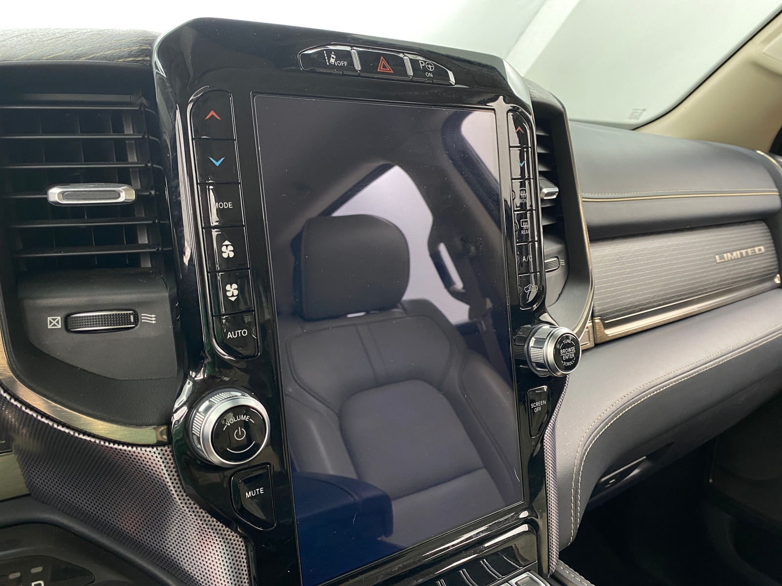 Thumbnail: 2019 RAM 1500 - 3