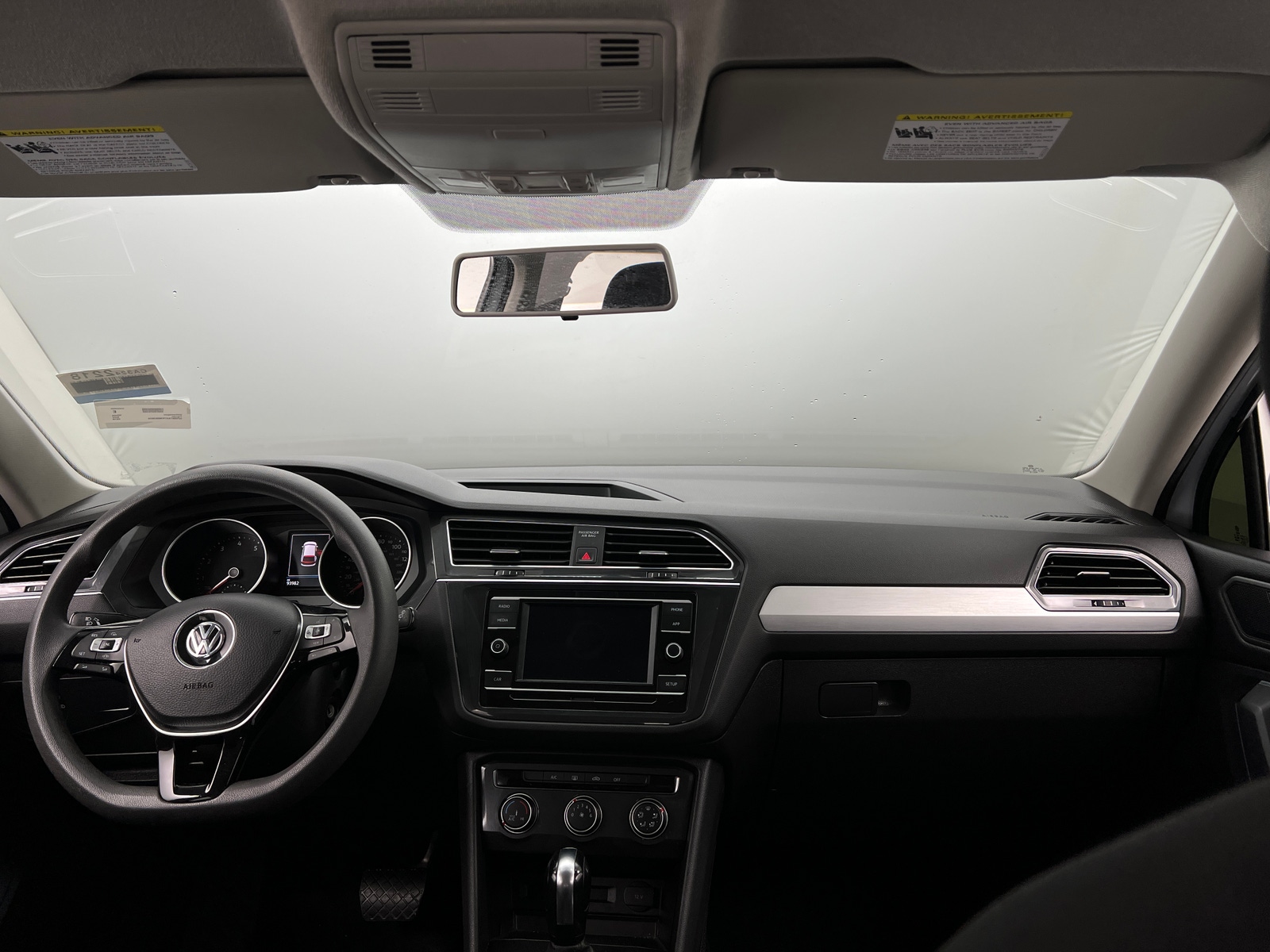 Thumbnail: 2019 Volkswagen Tiguan - 3