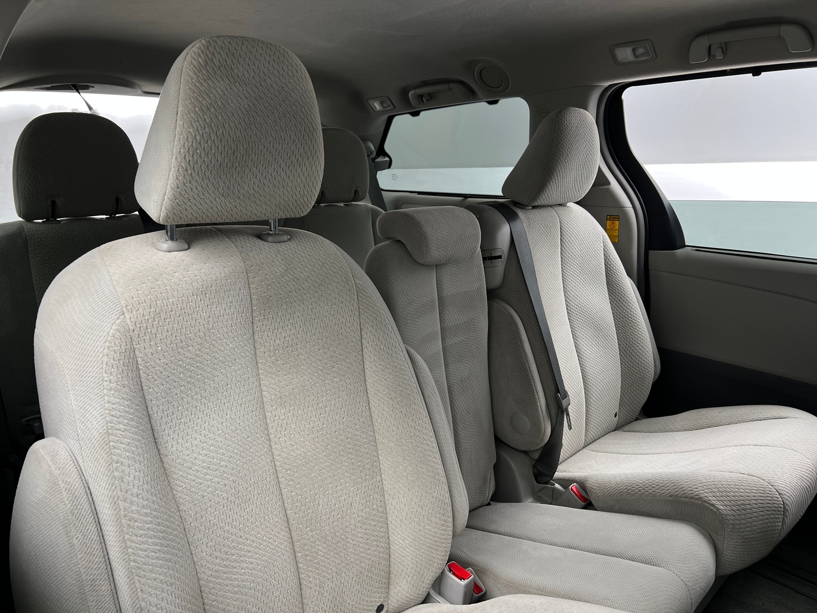 Thumbnail: 2014 Toyota Sienna - 6