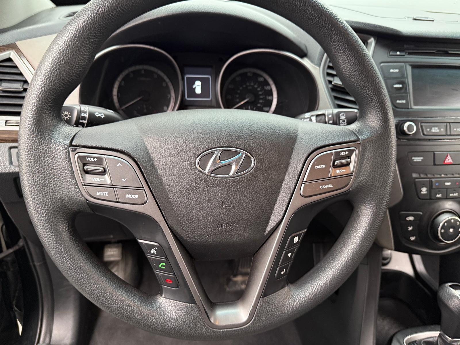 Thumbnail: 2018 Hyundai Santa Fe - 5