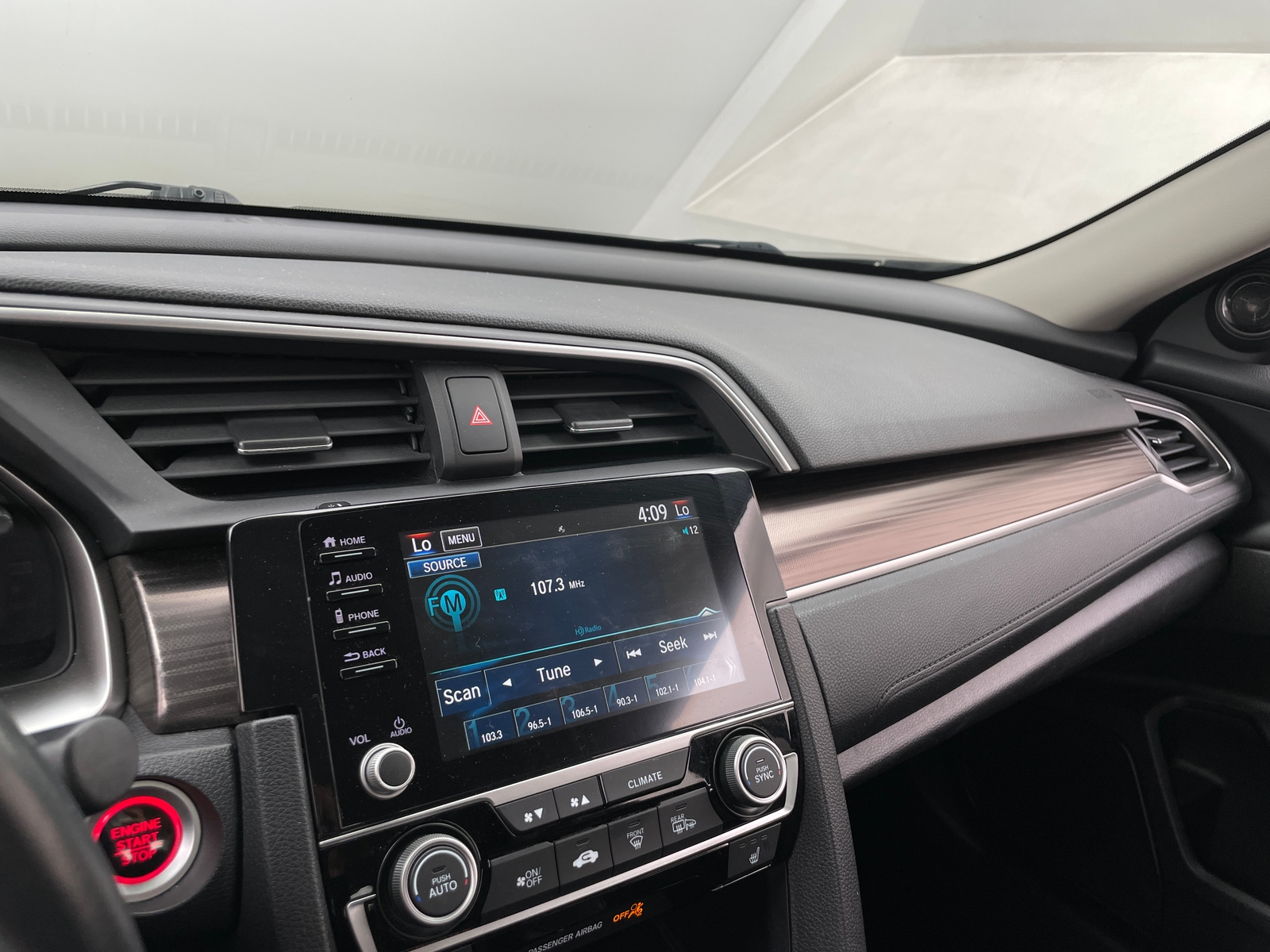 Thumbnail: 2019 Honda Civic - 3