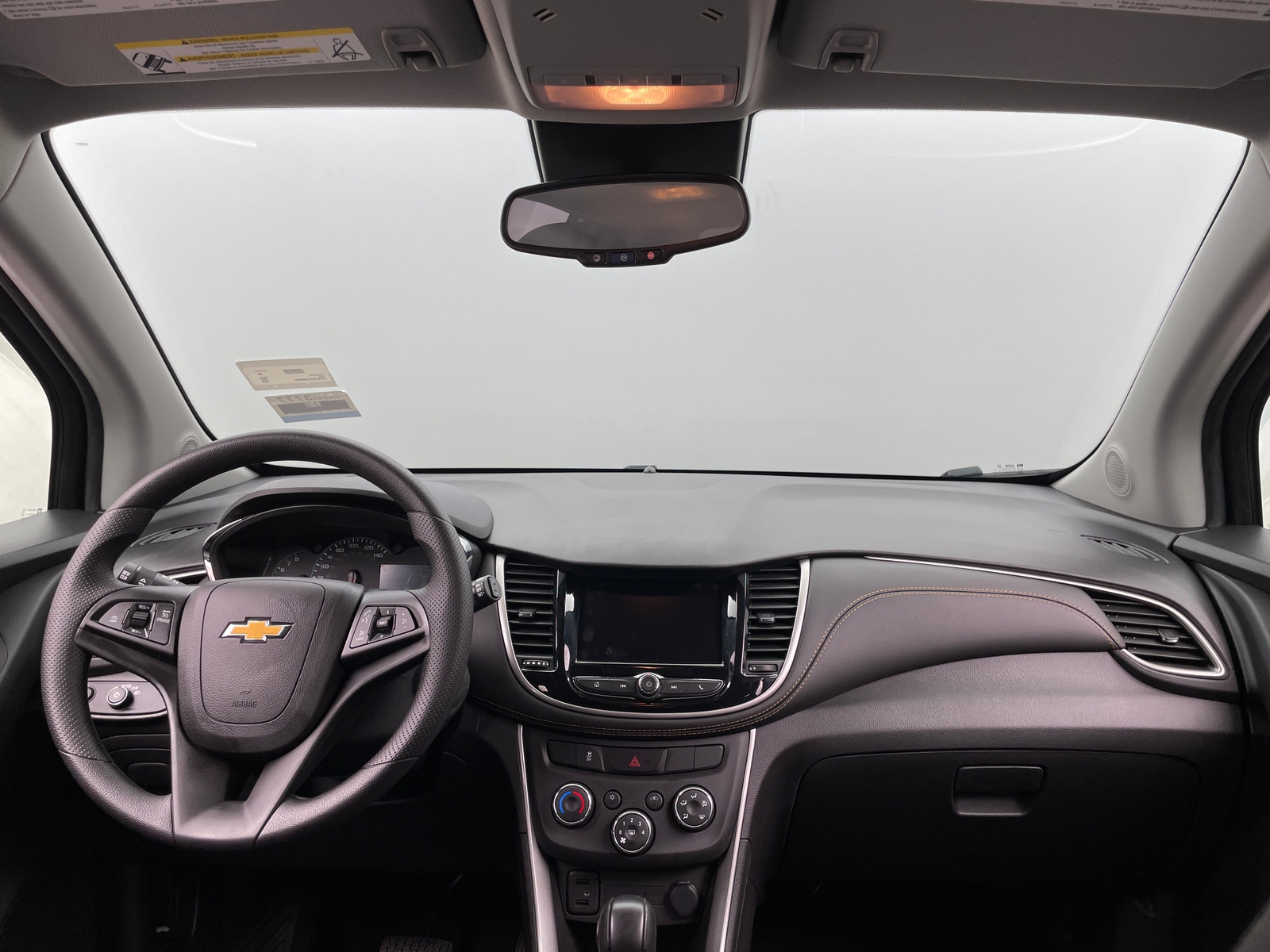 Thumbnail: 2020 Chevrolet Trax - 3