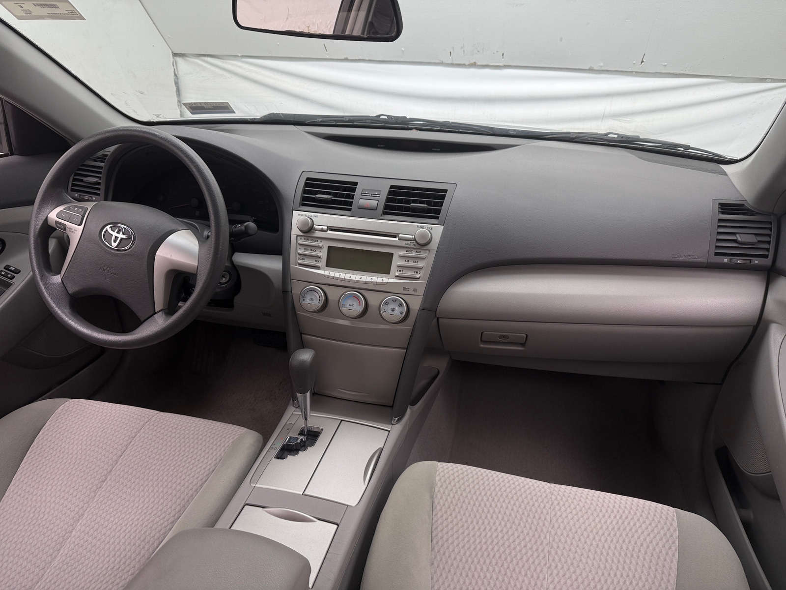 Thumbnail: 2010 Toyota Camry - 3