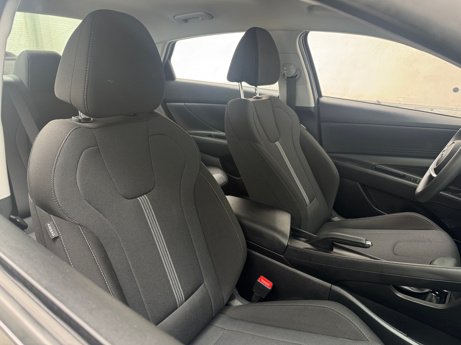 Thumbnail: 2023 Hyundai Elantra - 2