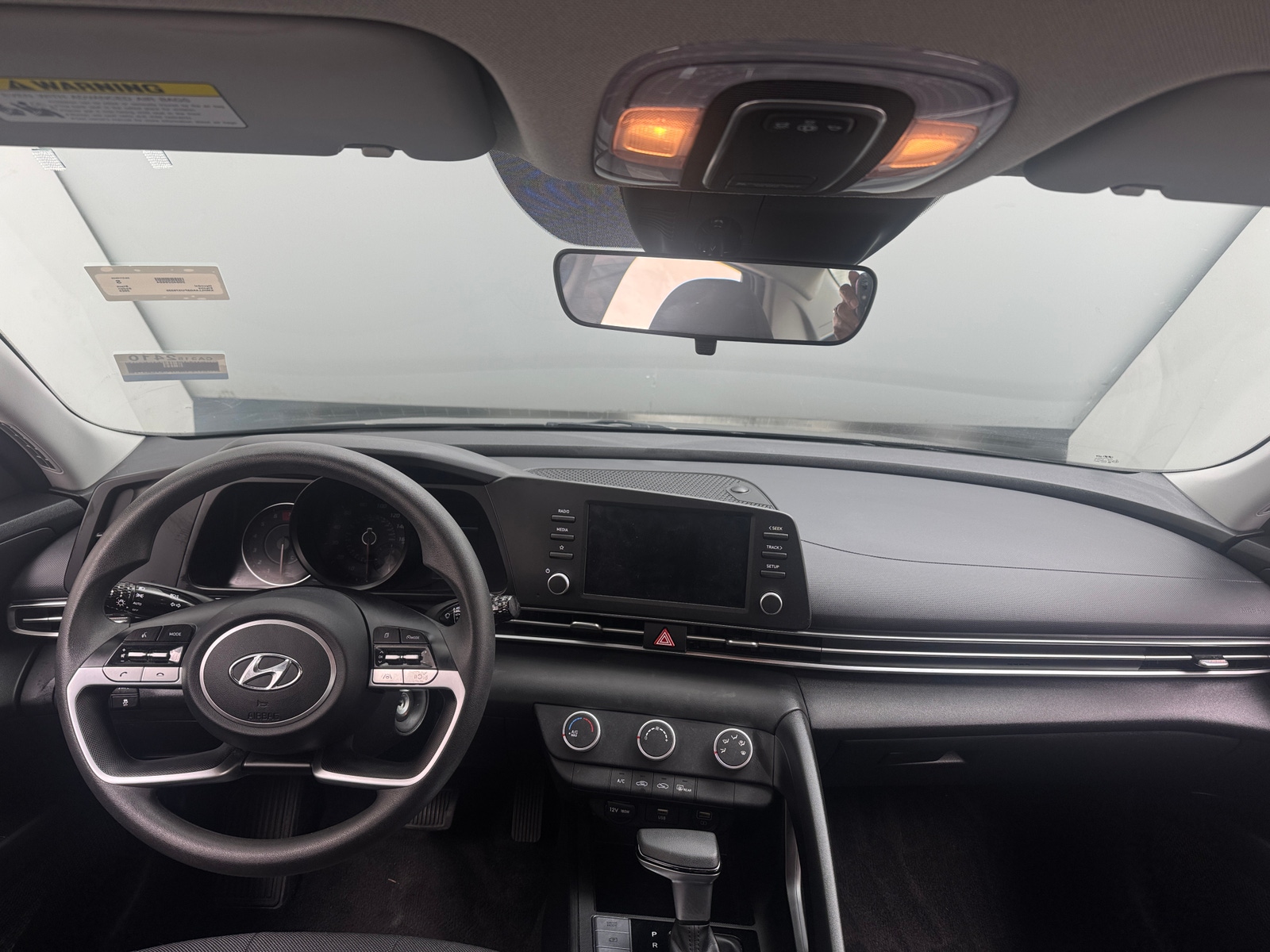 Thumbnail: 2023 Hyundai Elantra - 3