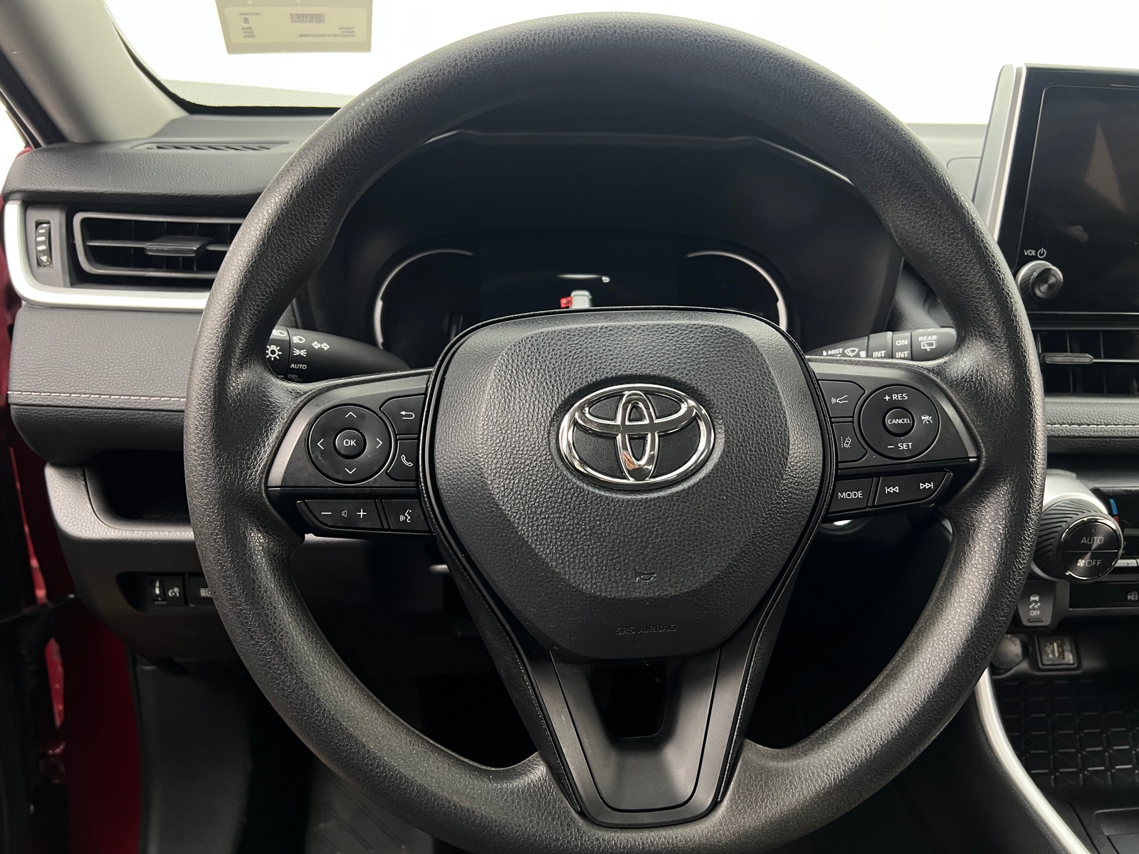 Thumbnail: 2025 Toyota RAV4 - 5