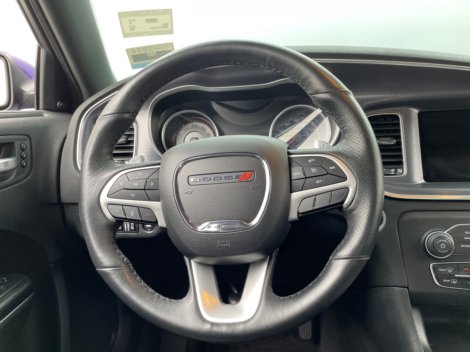 Thumbnail: 2018 Dodge Charger - 4