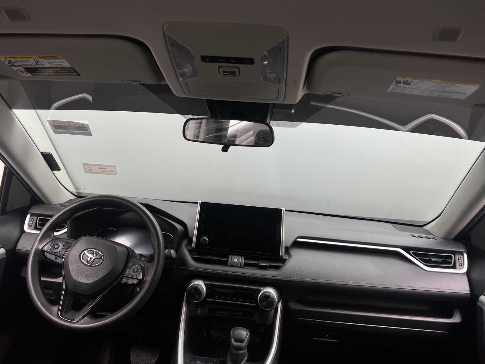 Thumbnail: 2023 Toyota RAV4 - 3