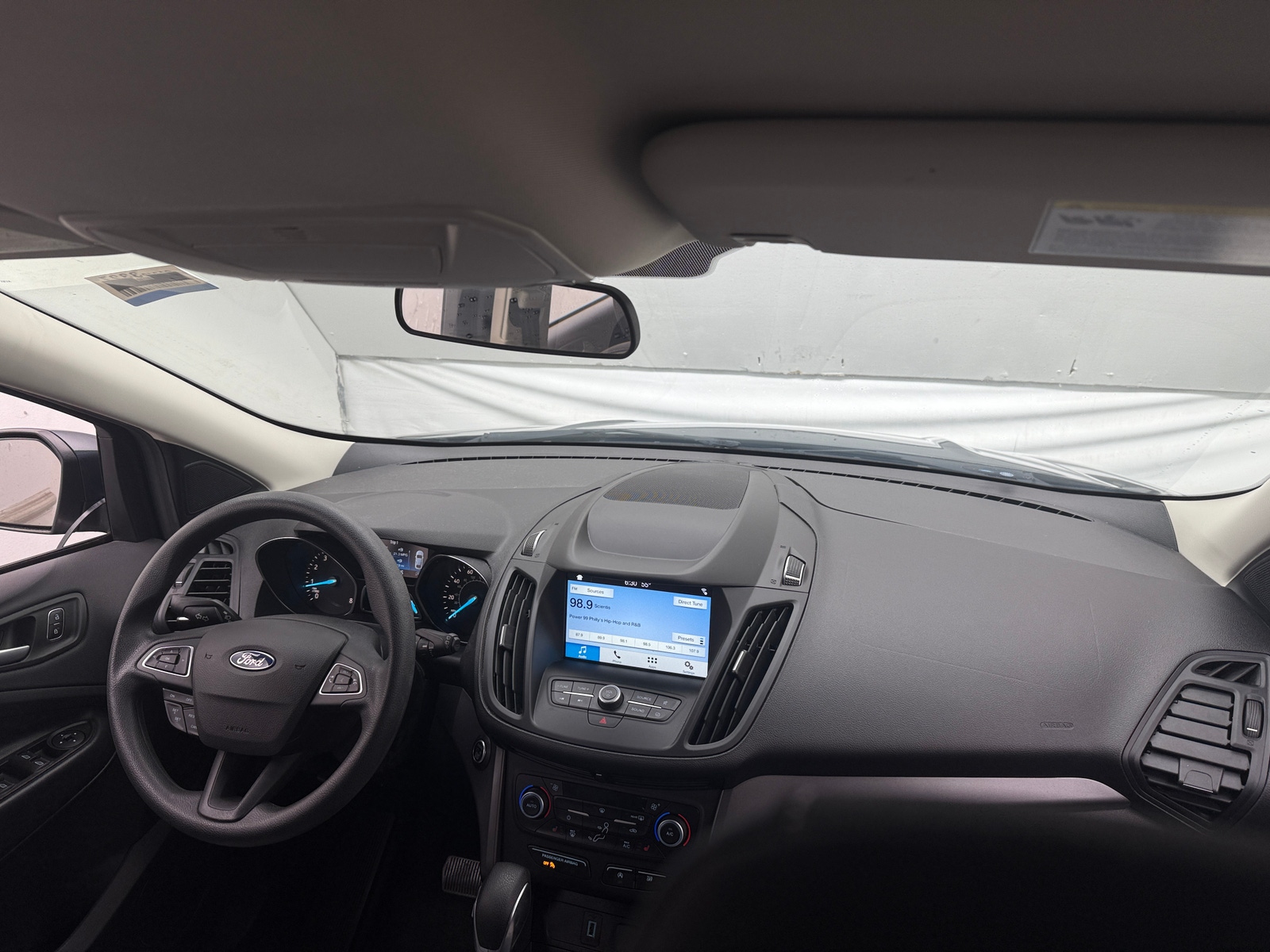 Thumbnail: 2019 Ford Escape - 3