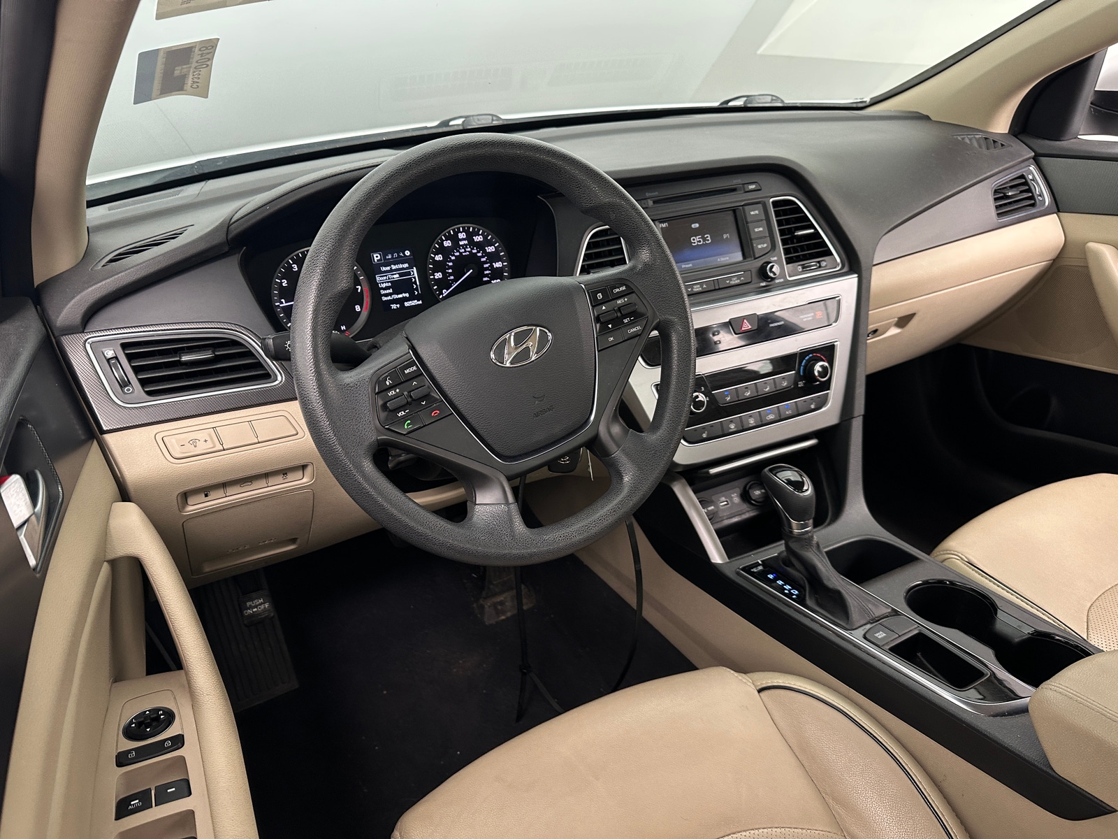 Thumbnail: 2015 Hyundai Sonata - 3