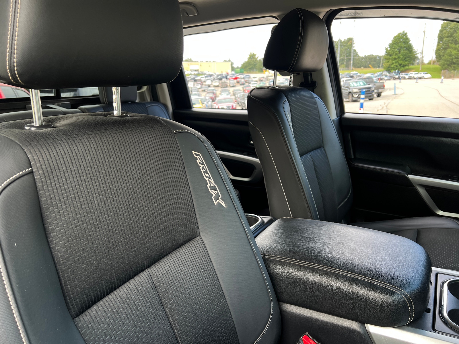 Thumbnail: 2019 Nissan Titan - 2