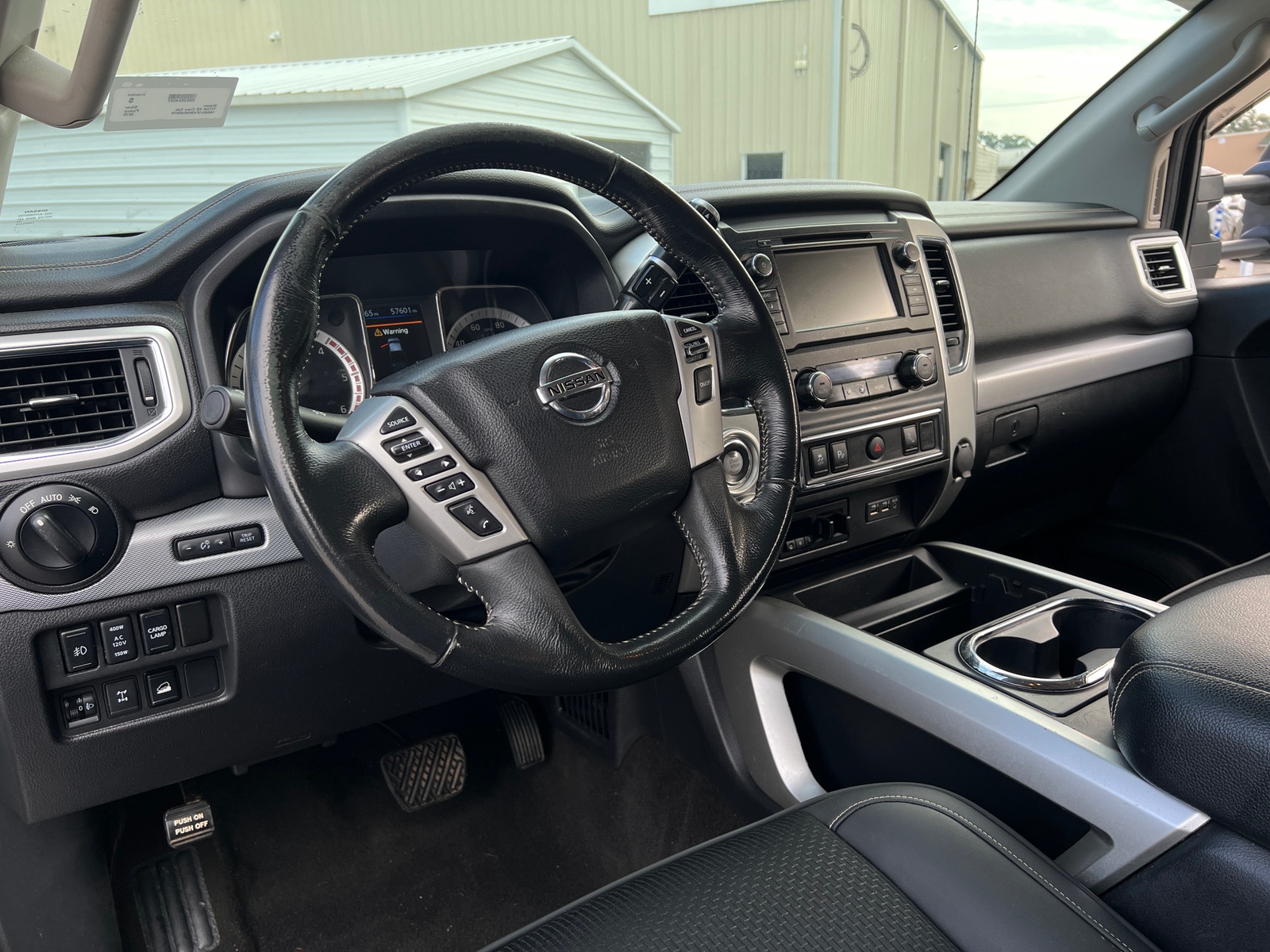 Thumbnail: 2019 Nissan Titan - 3