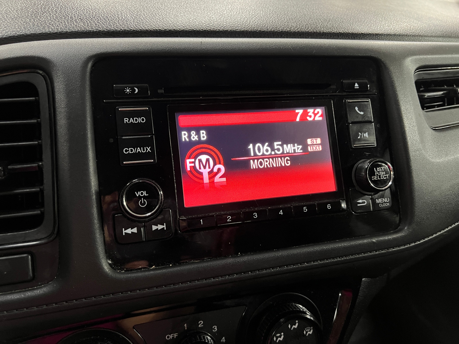 Thumbnail: 2017 Honda HR-V - 4