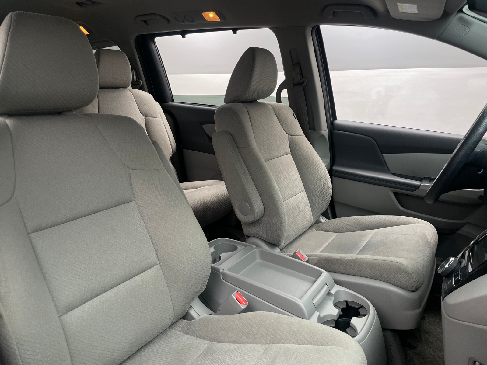 Thumbnail: 2014 Honda Odyssey - 2