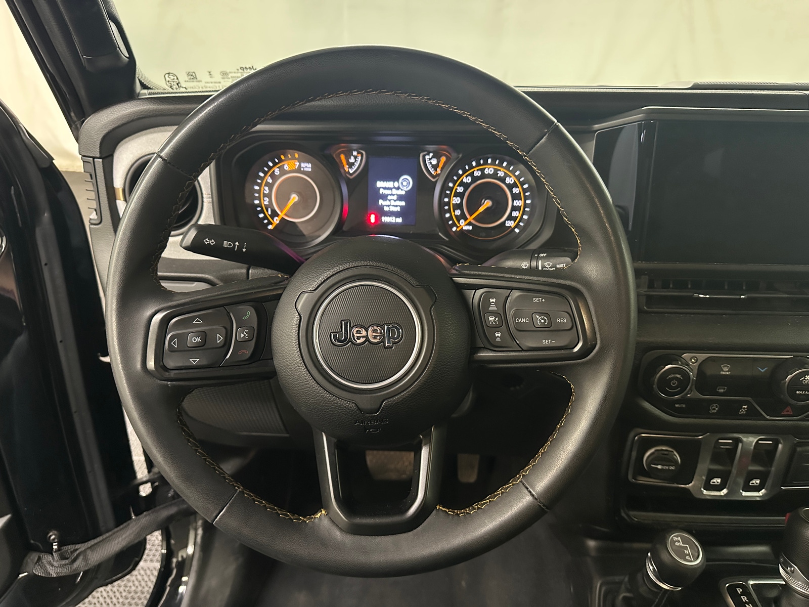 Thumbnail: 2024 Jeep Wrangler - 5