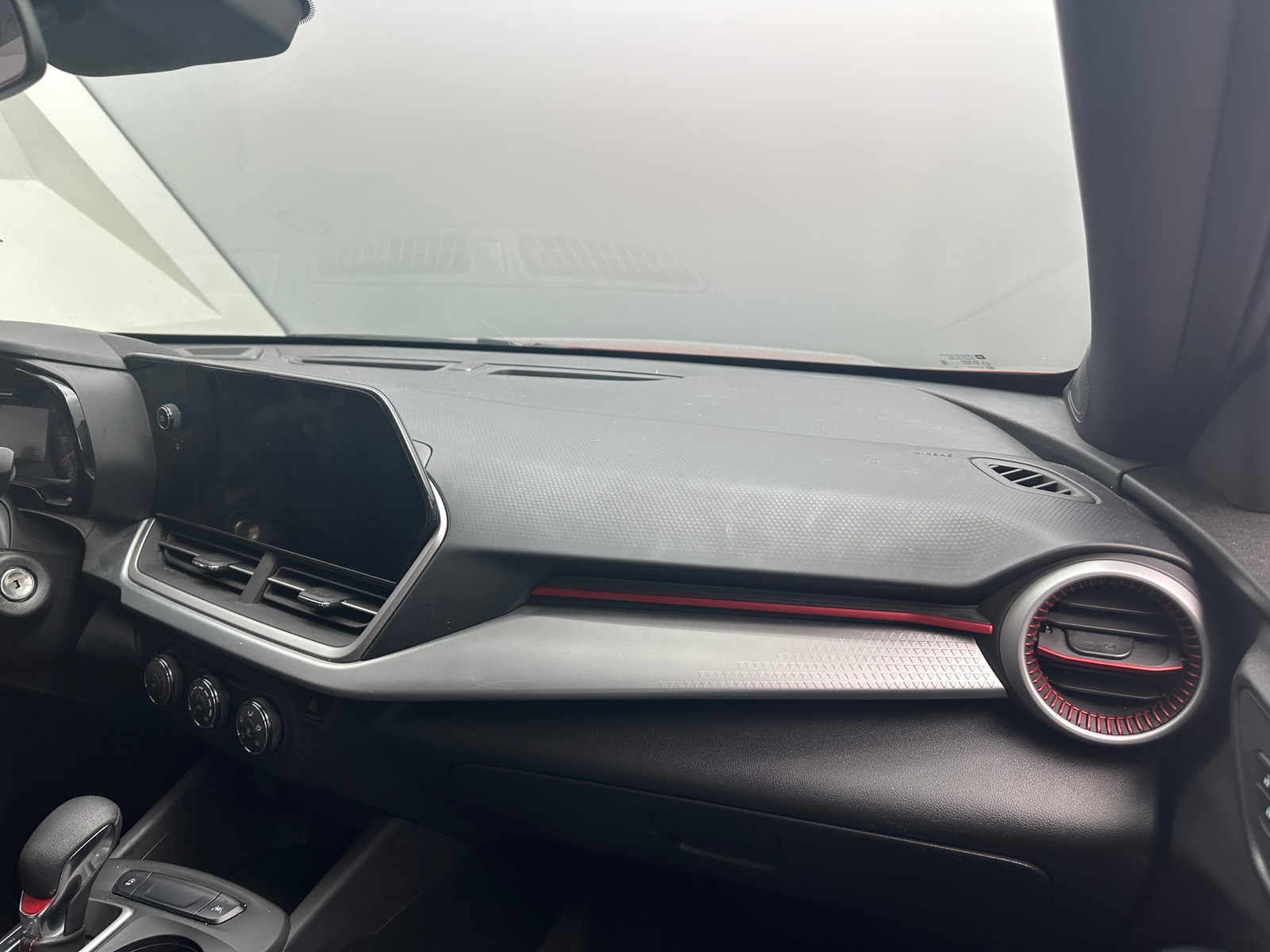 Thumbnail: 2024 Chevrolet Trax - 3