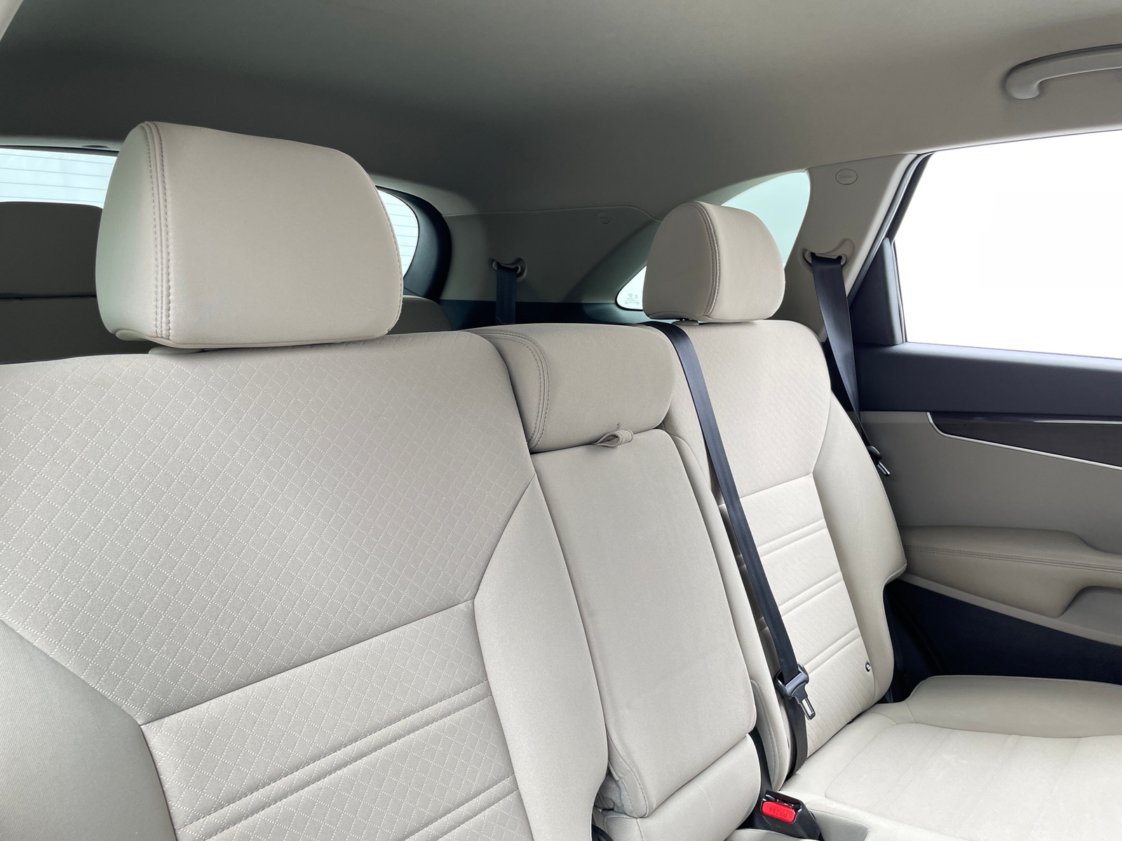 Thumbnail: 2020 Kia Sorento - 6