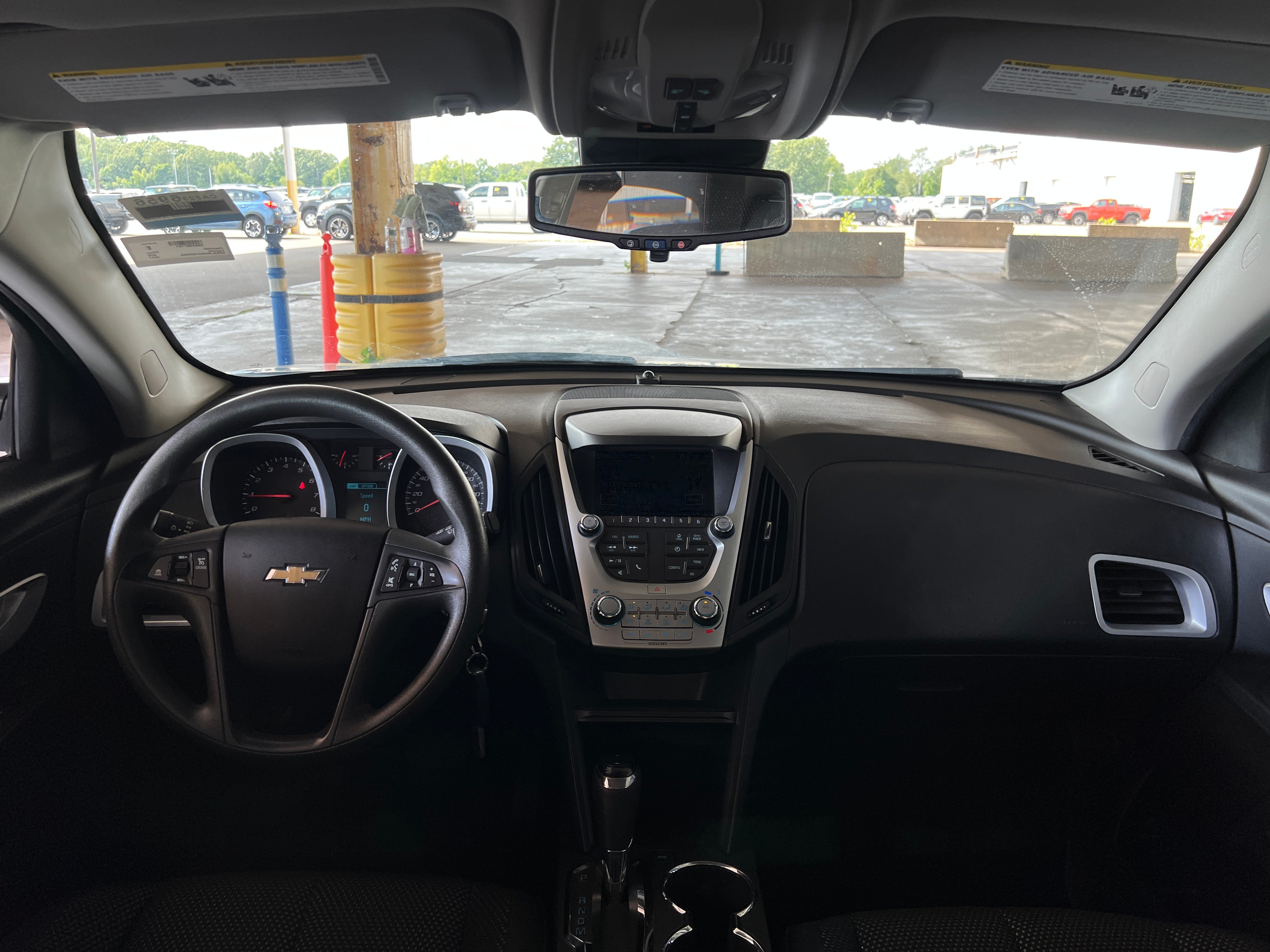 Used 2017 Chevrolet Equinox LS with VIN 2GNALBEK5H1522955 for sale in Oak Creek, WI