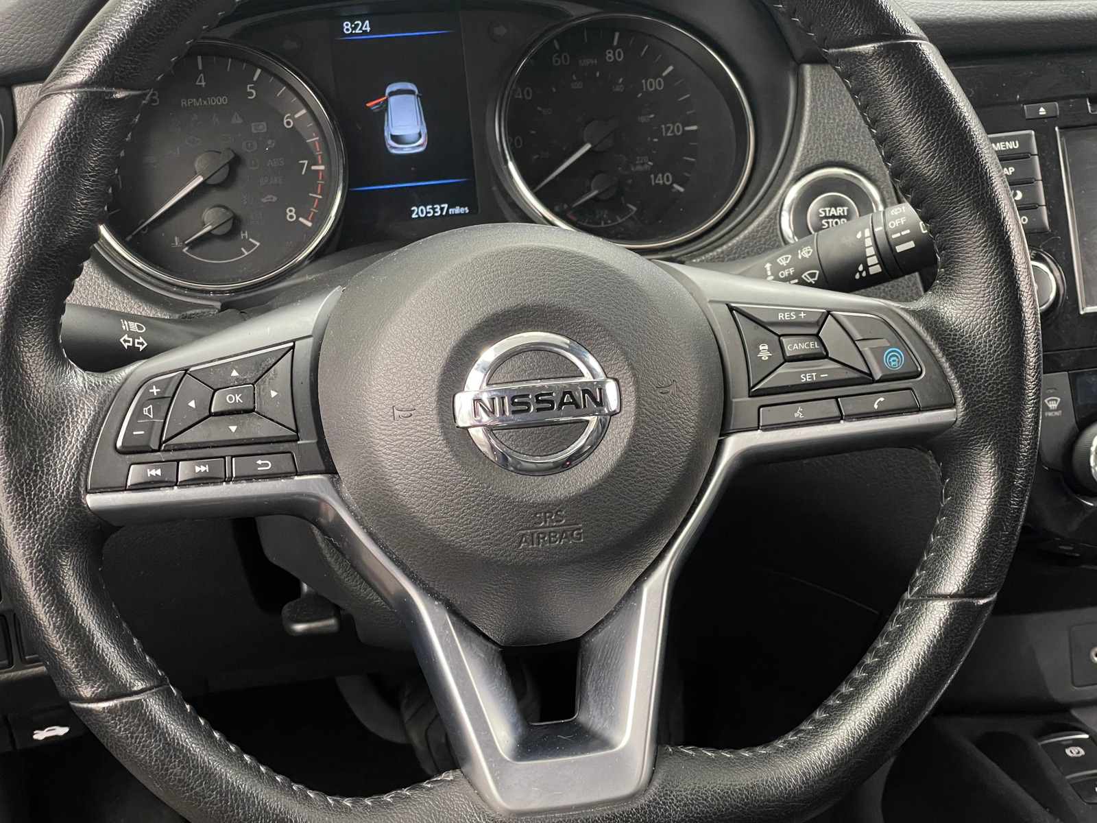 Thumbnail: 2022 Nissan Rogue Sport - 4