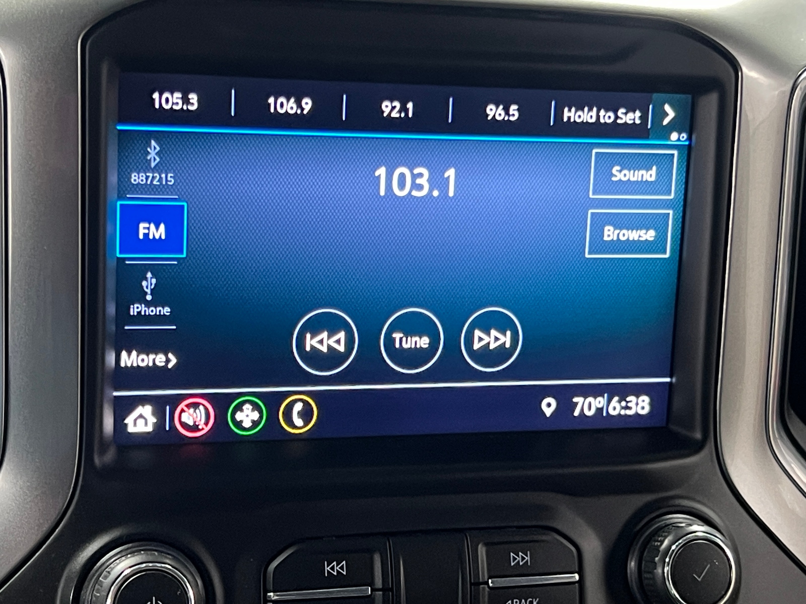 Thumbnail: 2019 Chevrolet Silverado 1500 - 4