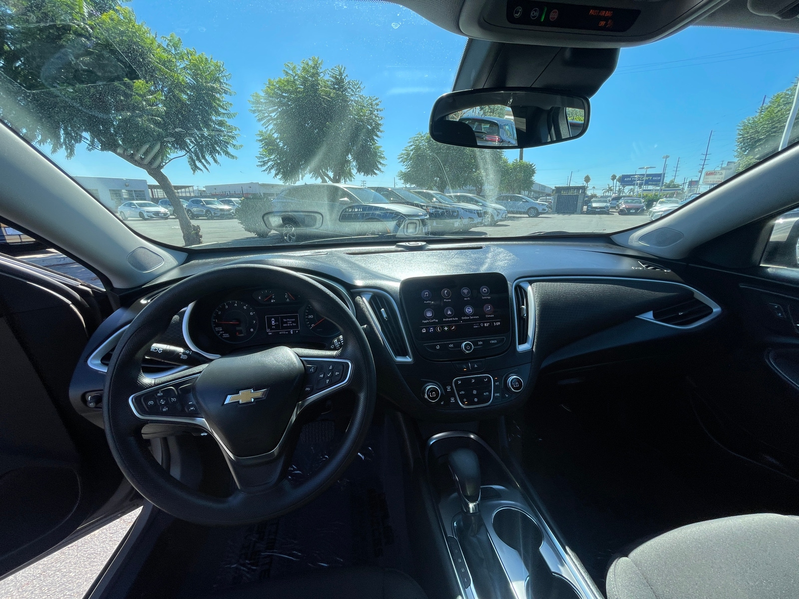 Thumbnail: 2023 Chevrolet Malibu - 3