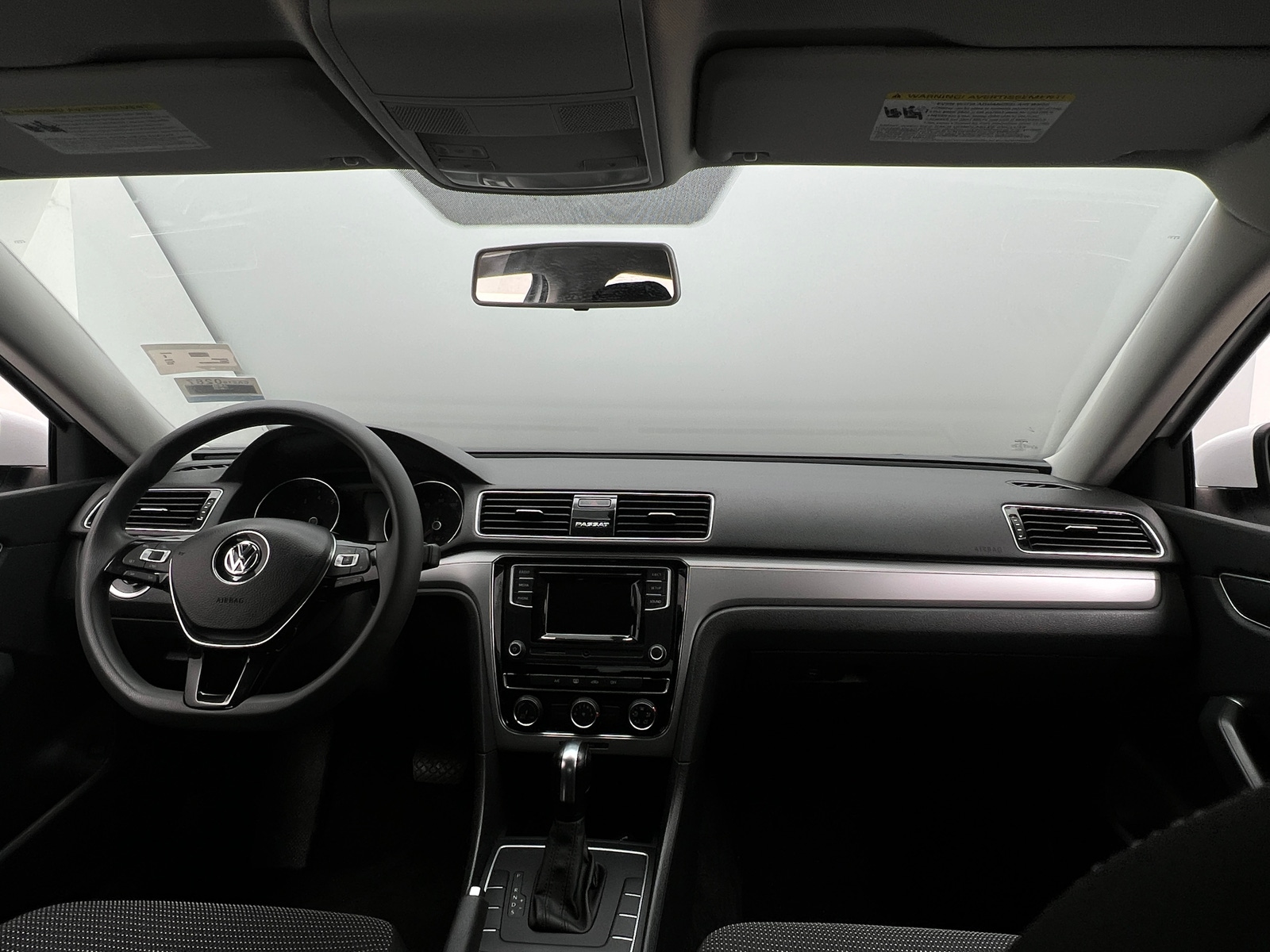 Thumbnail: 2018 Volkswagen Passat - 3