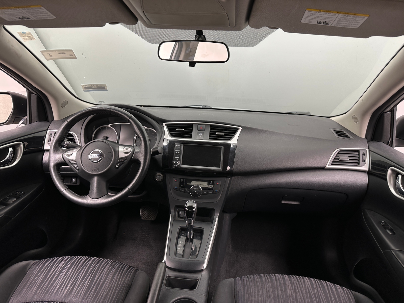 Thumbnail: 2019 Nissan Sentra - 3