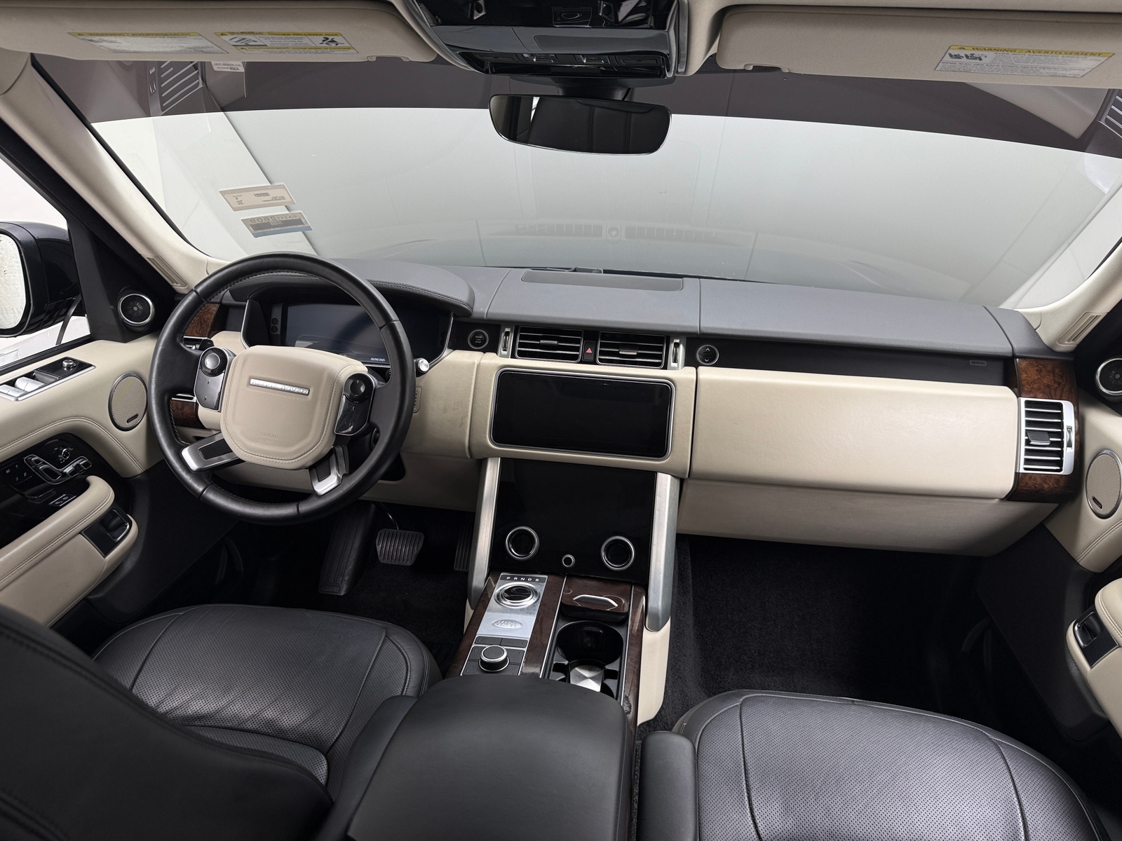 Thumbnail: 2019 Land Rover Range Rover - 2