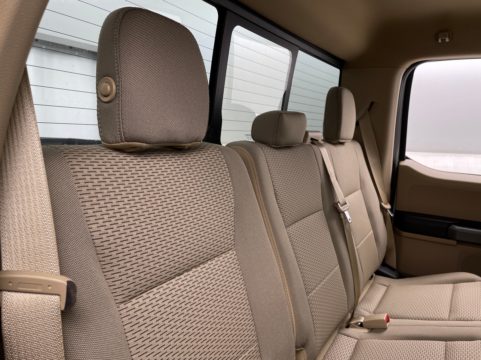Thumbnail: 2018 Ford Econoline - 6