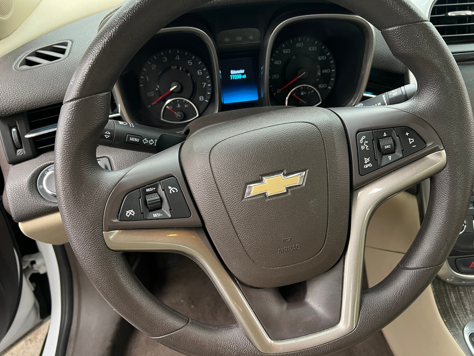 Thumbnail: 2015 Chevrolet Malibu - 5