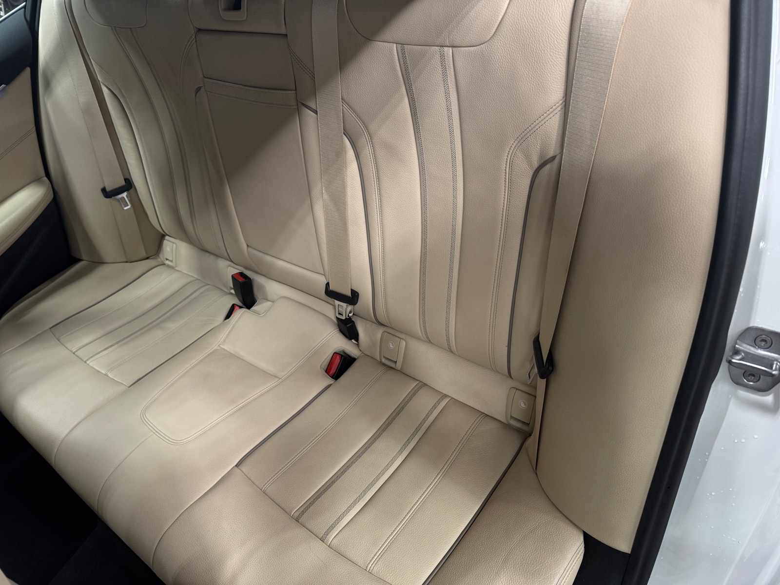 Thumbnail: 2018 BMW 5 Series - 5