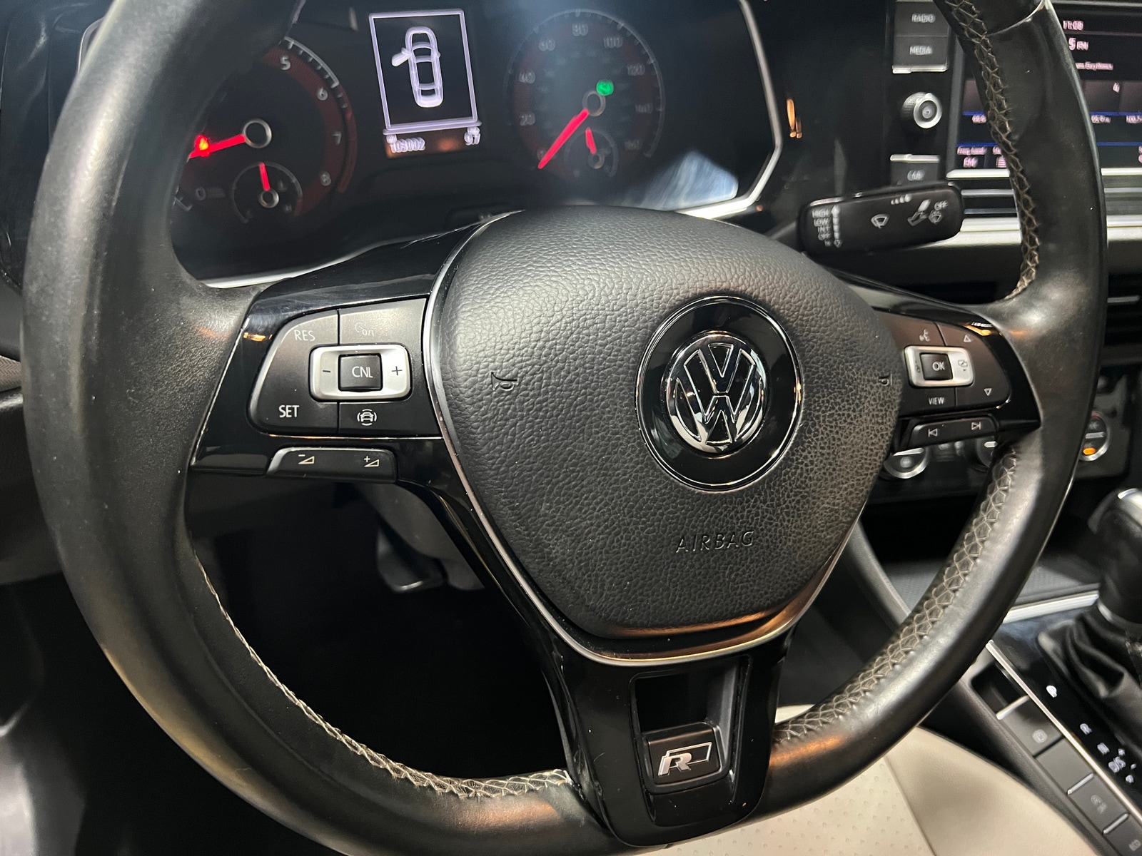 Thumbnail: 2019 Volkswagen Jetta - 4