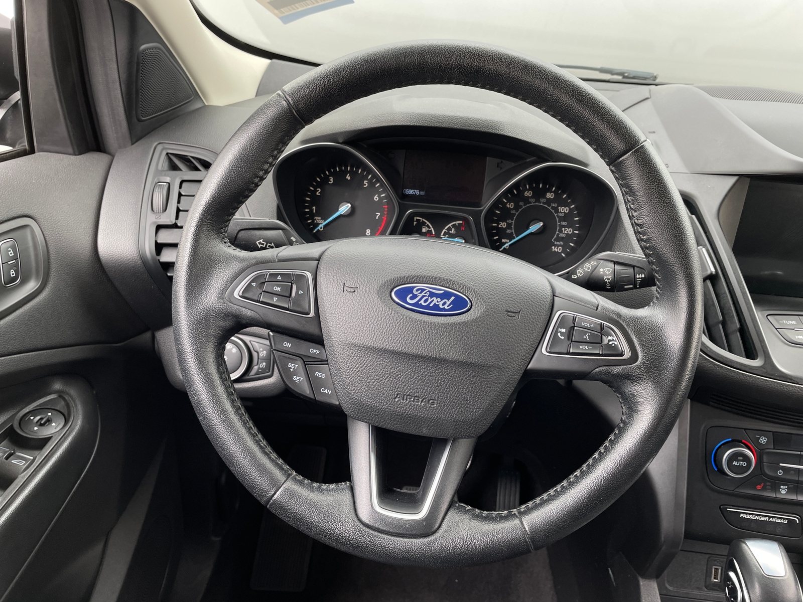 Thumbnail: 2019 Ford Escape - 4