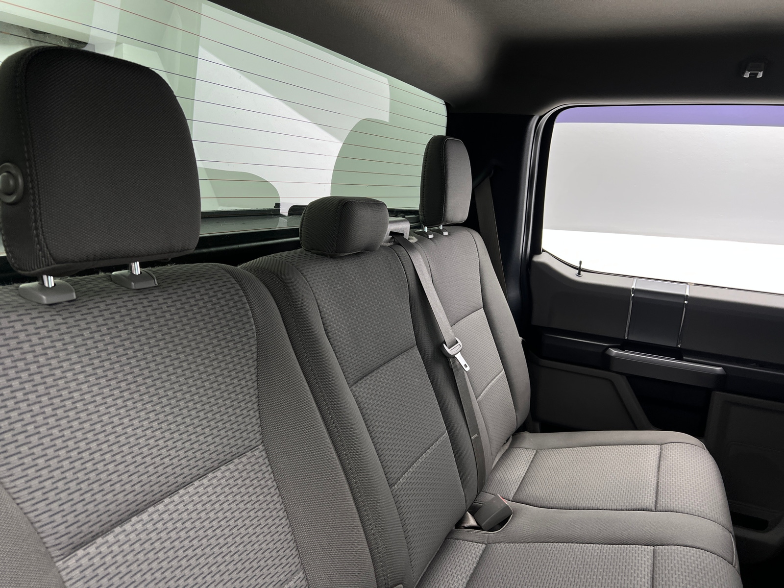 Thumbnail: 2019 Ford Econoline - 6