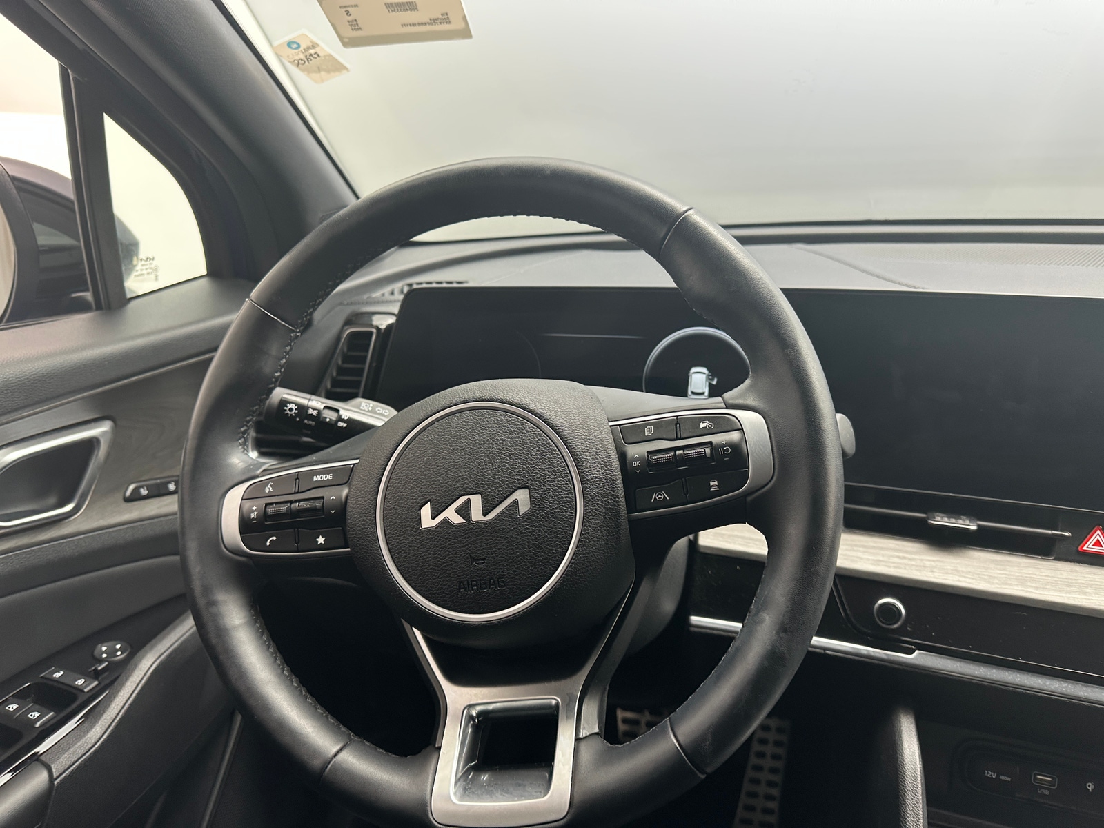 Thumbnail: 2024 Kia Sportage - 4