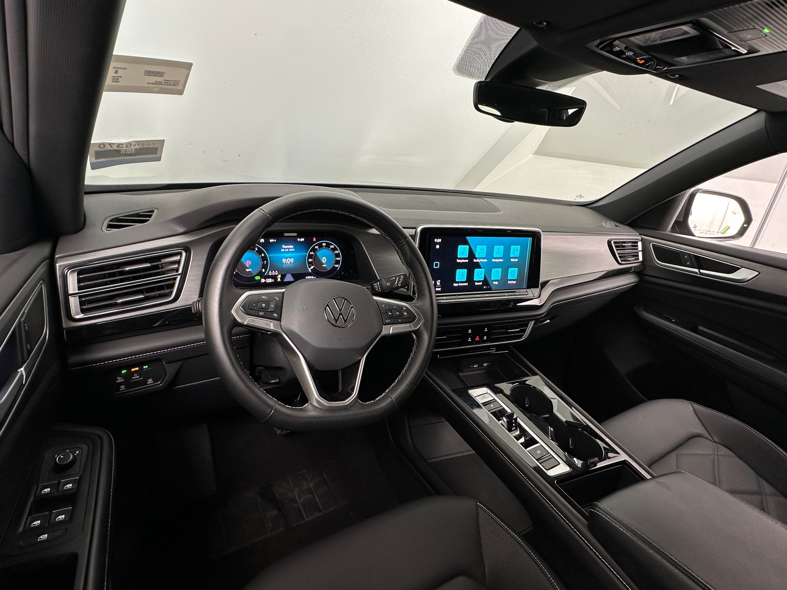 Thumbnail: 2024 Volkswagen Atlas - 2