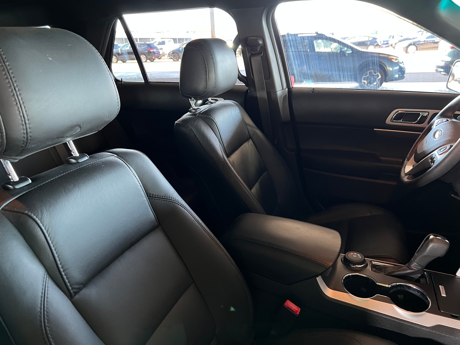 Thumbnail: 2015 Ford Explorer - 2
