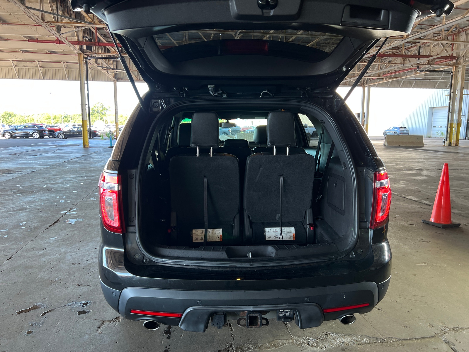 Thumbnail: 2015 Ford Explorer - 7
