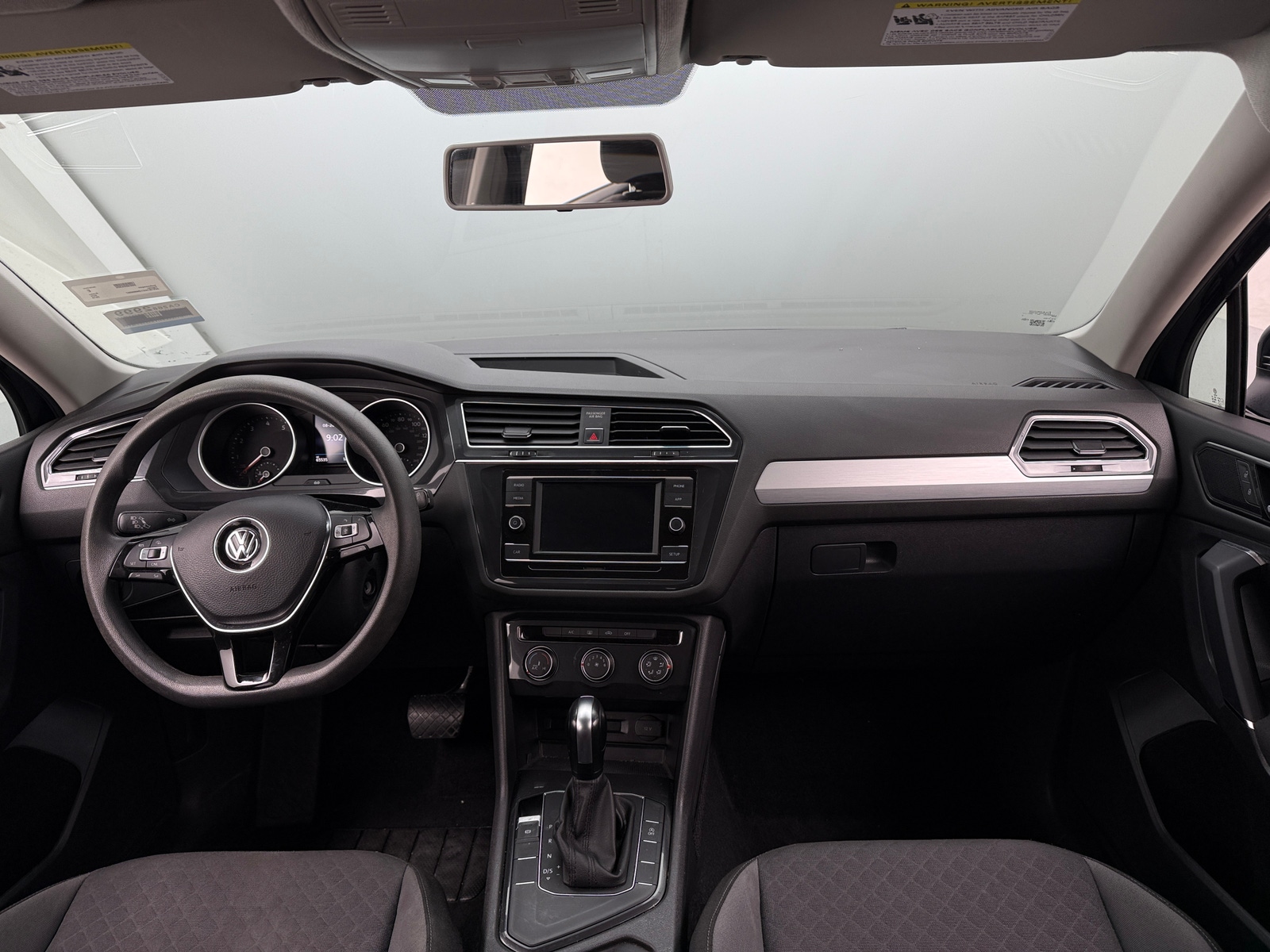 Thumbnail: 2018 Volkswagen Tiguan - 3