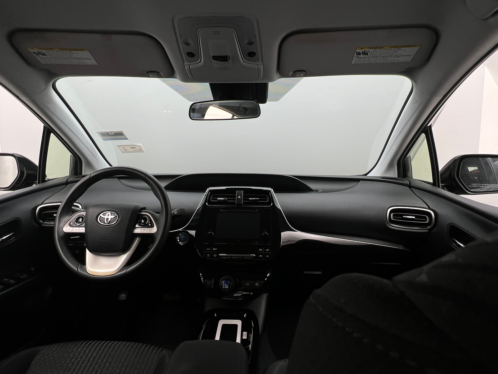 Thumbnail: 2017 Toyota Prius - 3