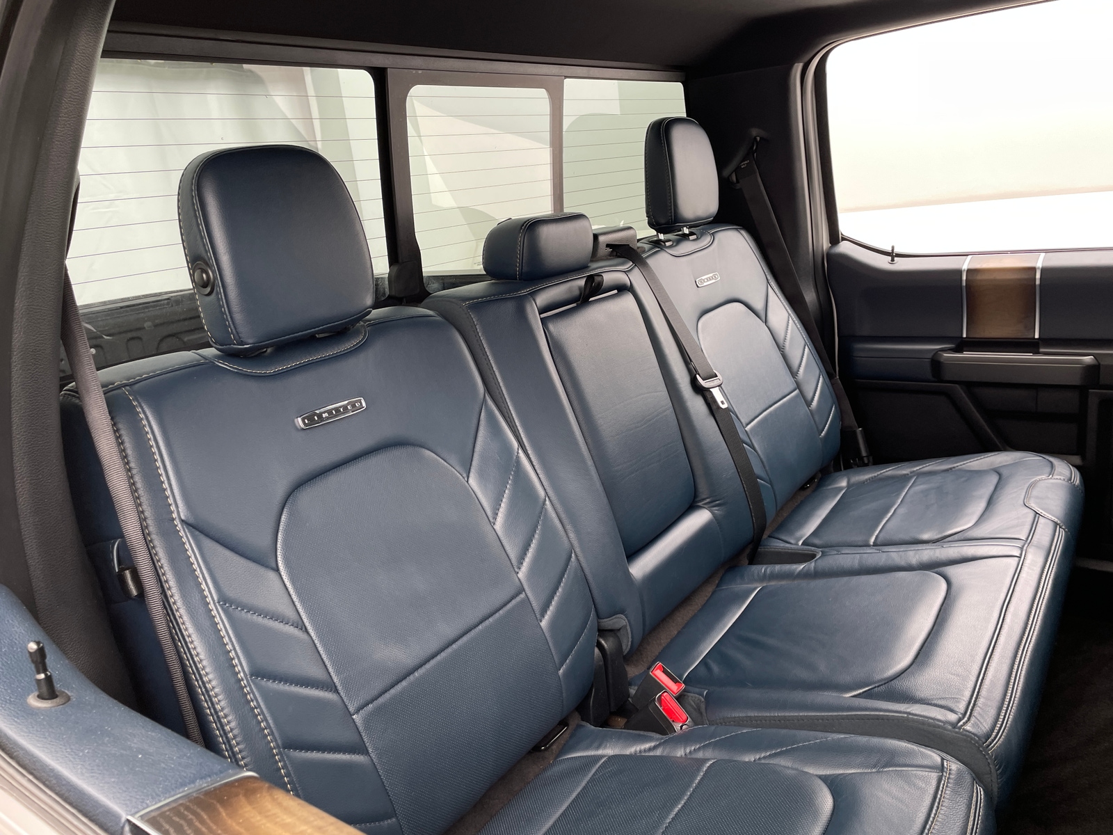 Thumbnail: 2018 Ford Econoline - 5