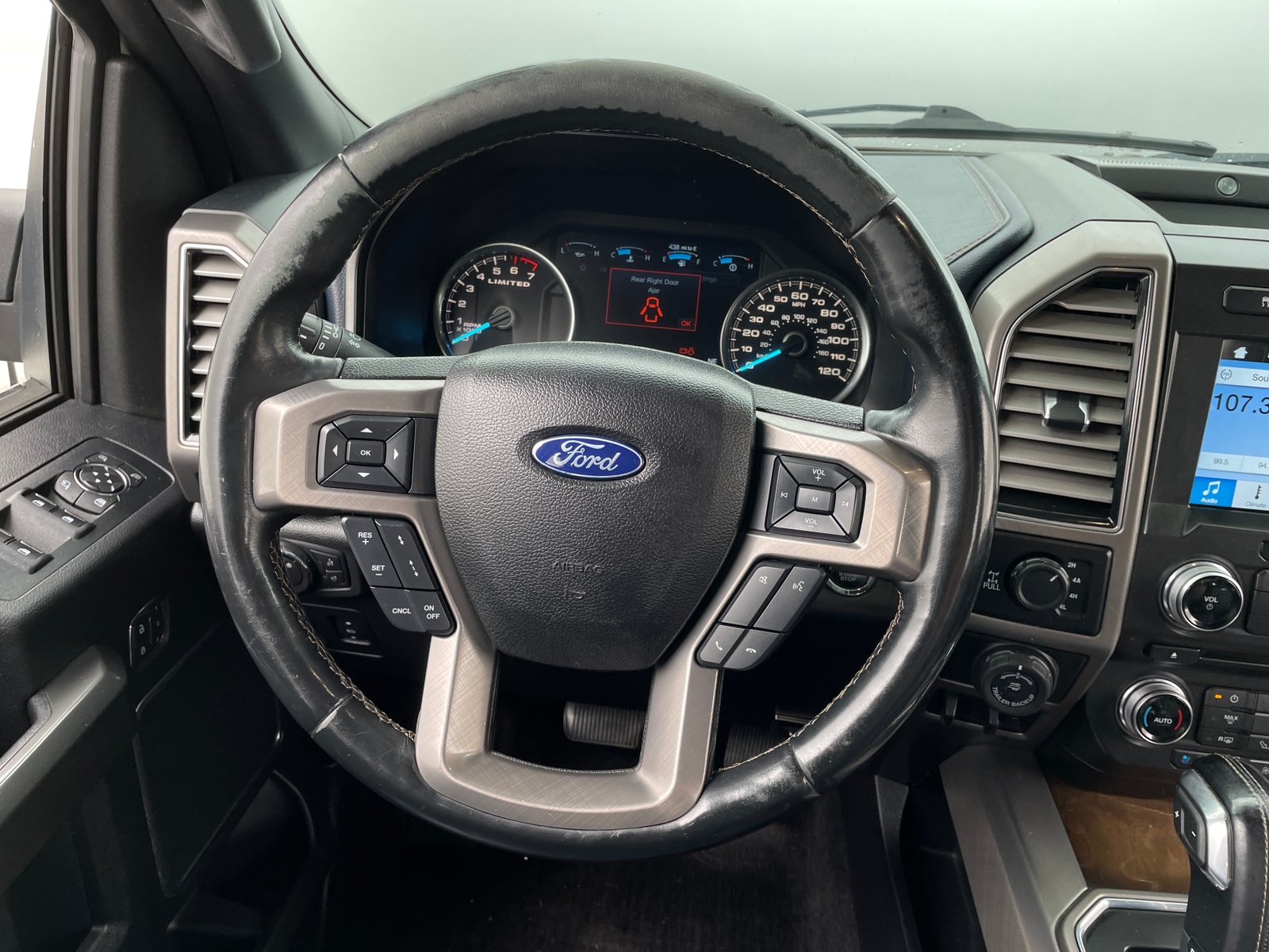 Thumbnail: 2018 Ford Econoline - 4