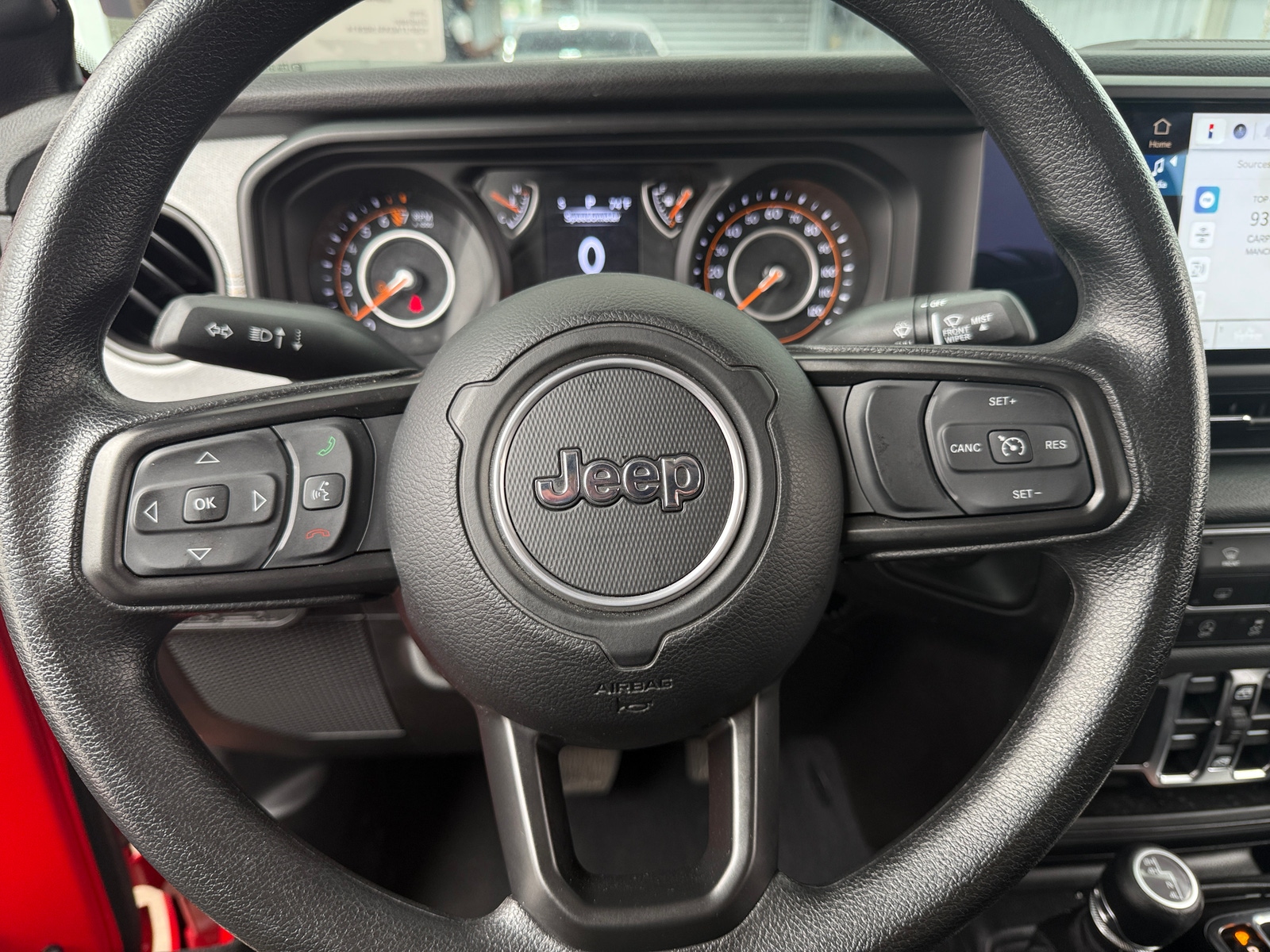Thumbnail: 2025 Jeep Gladiator - 5