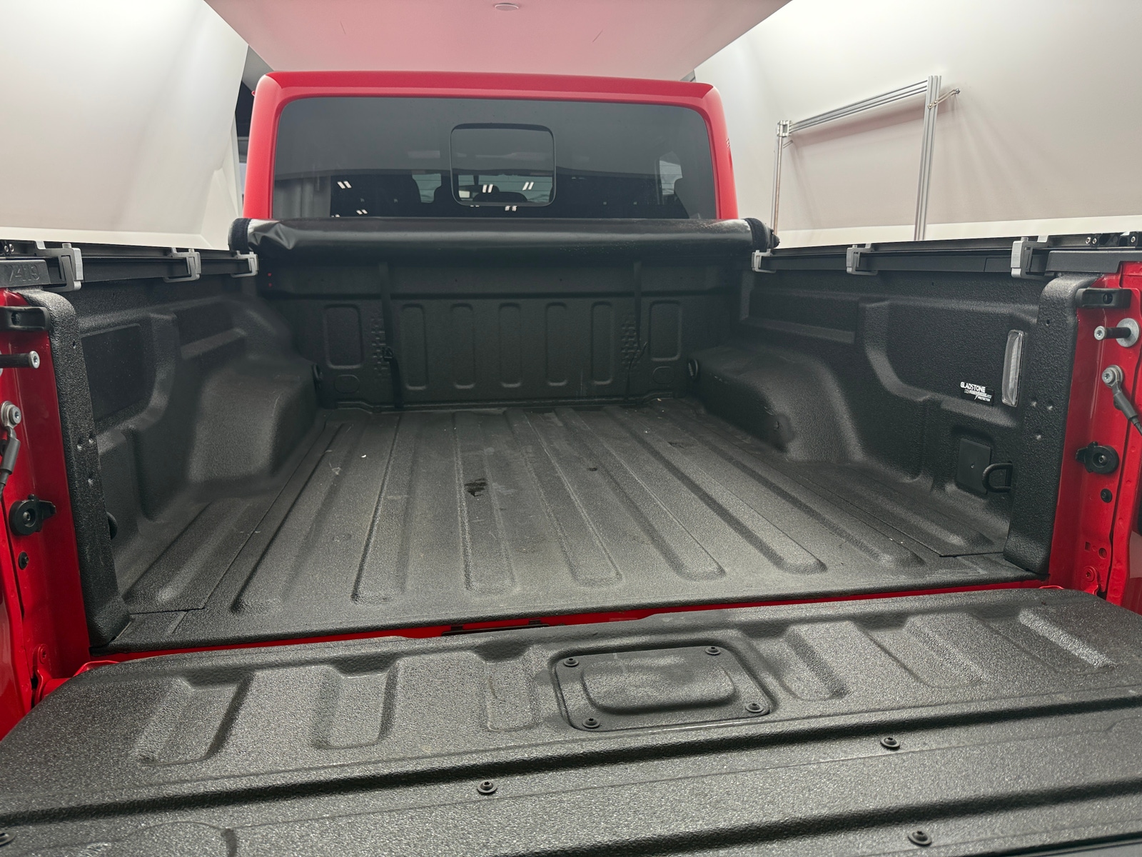 Thumbnail: 2025 Jeep Gladiator - 7