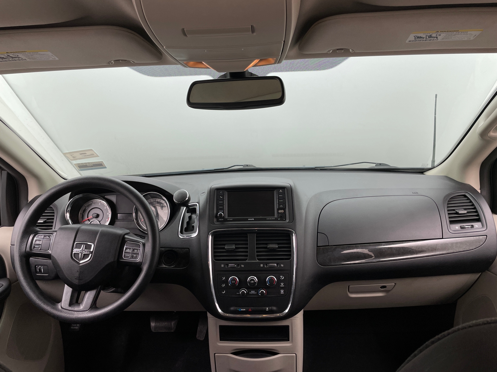 Thumbnail: 2019 Dodge Grand Caravan - 3