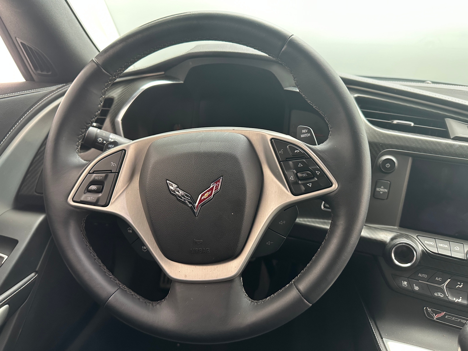 Thumbnail: 2015 Chevrolet Corvette - 3