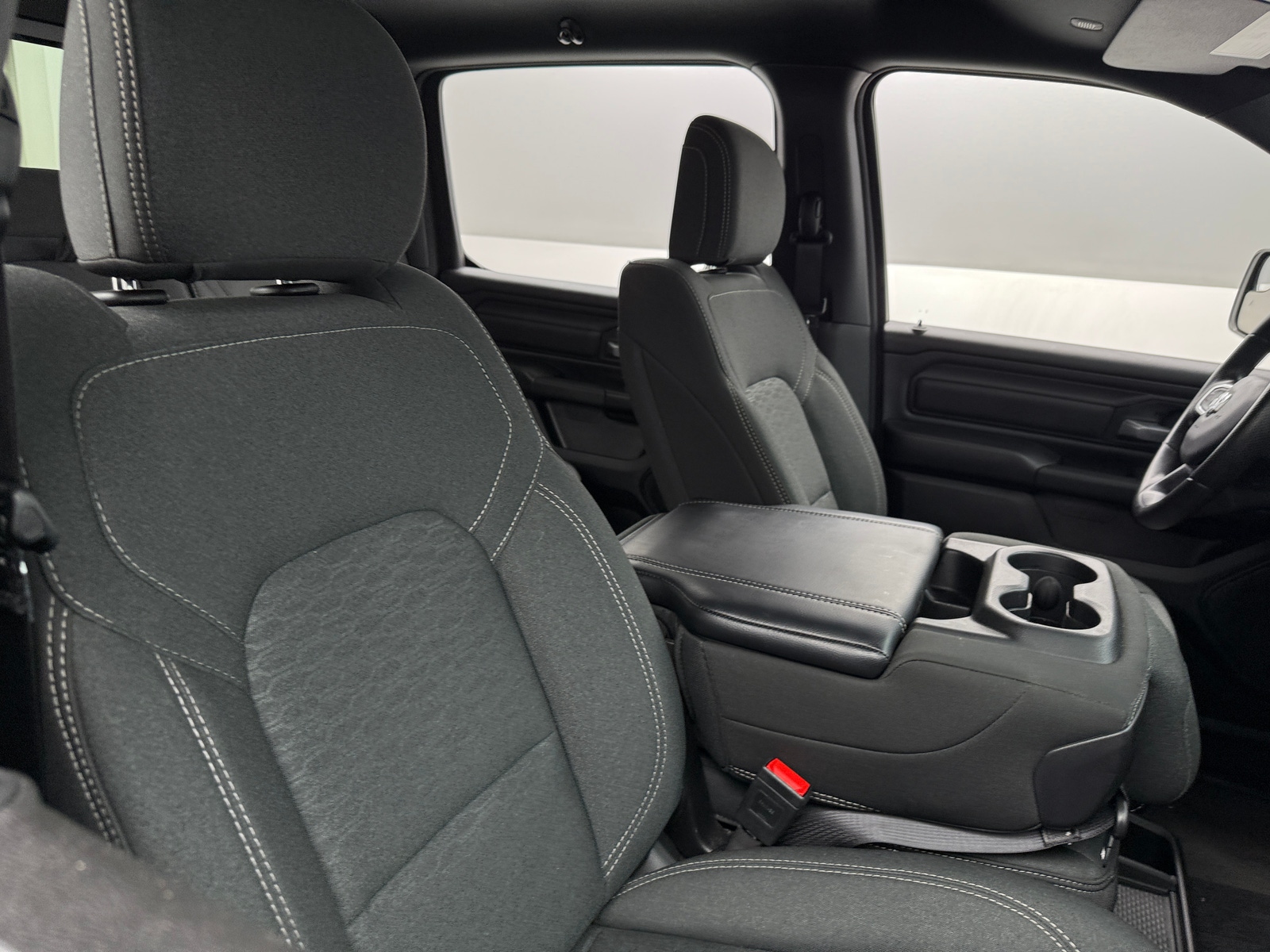Thumbnail: 2025 RAM 1500 - 2