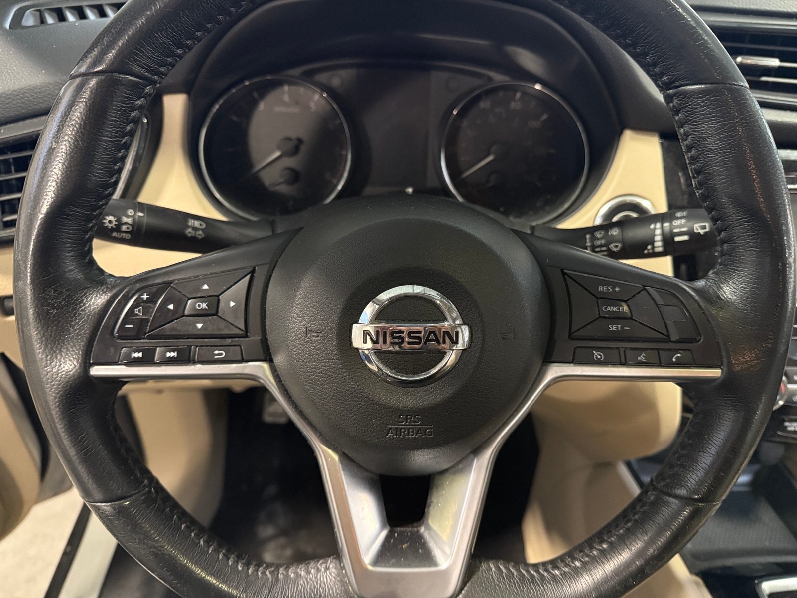 Thumbnail: 2018 Nissan Rogue - 5